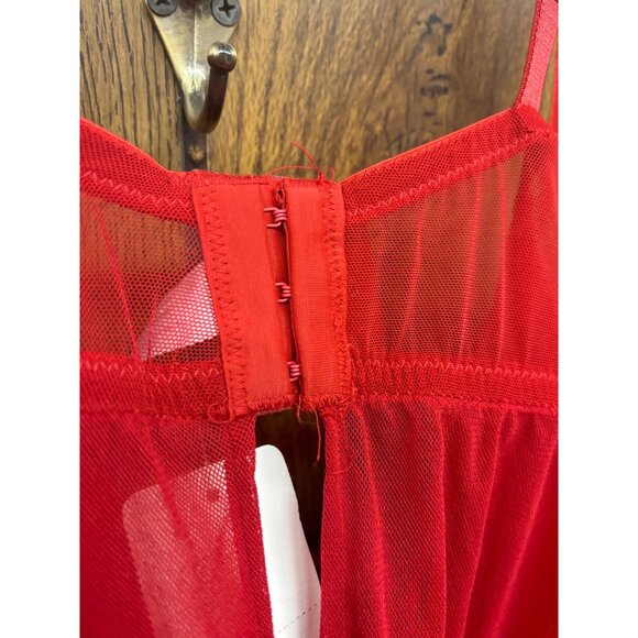 Red Silky Sleeveless Lingerie Top With Embroidered Lace & Adjustable Straps By C - Picture 3 of 4